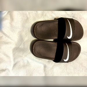 Nike Slides